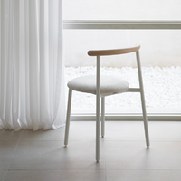 BOW CHAIR