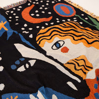 Alma Throw