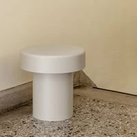 Edge Table – Light Grey