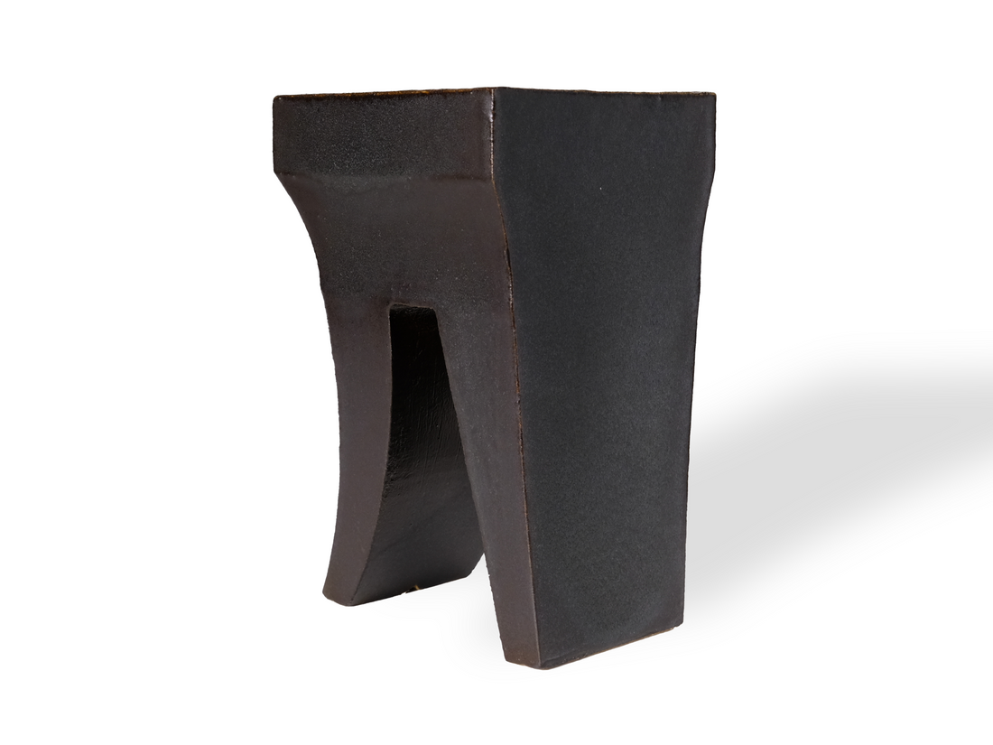 霽月・Seigetsu / グラファイトブラック（植木鉢 / Plant pot）