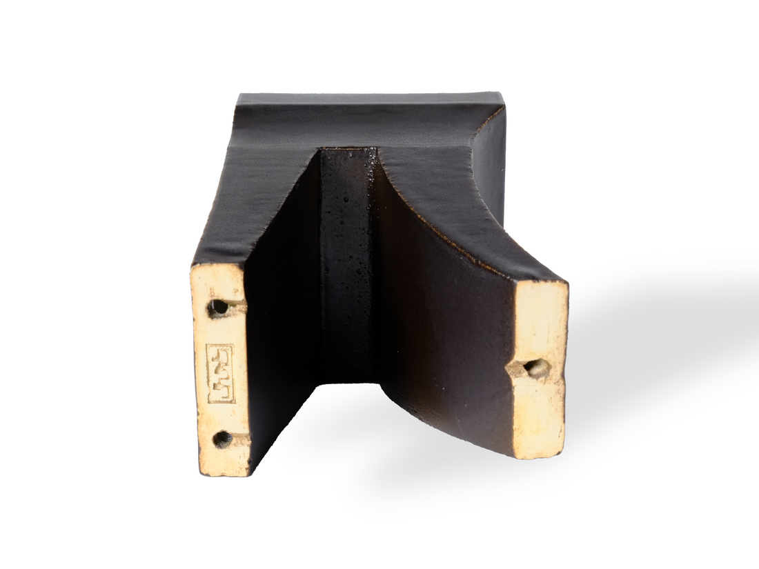 霽月・Seigetsu / グラファイトブラック（植木鉢 / Plant pot）