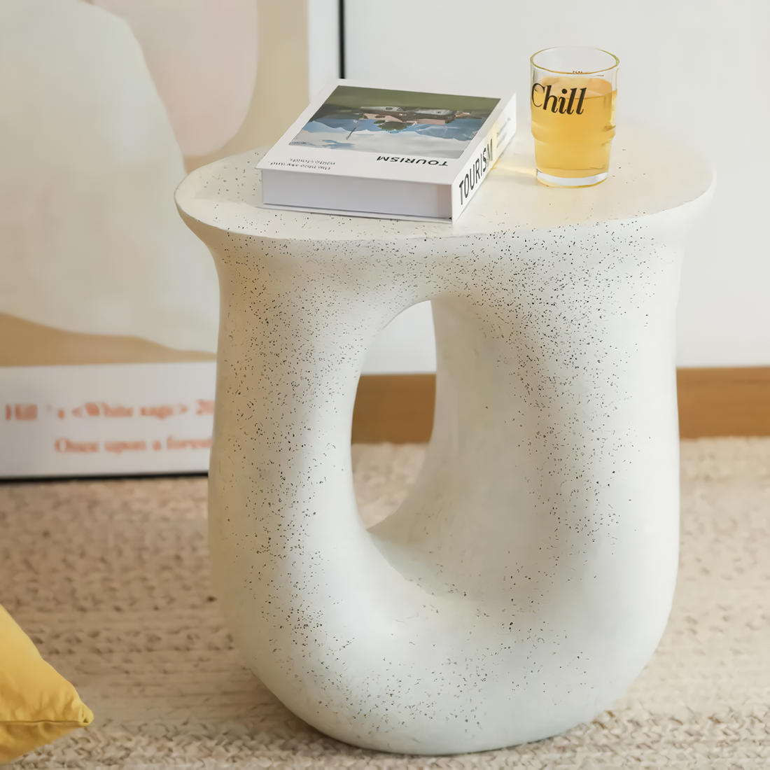 HULL Side Table