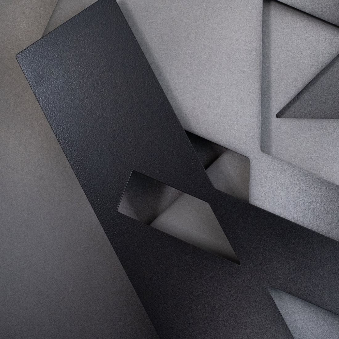 COMPOSITIONS C-01 INTERSECT