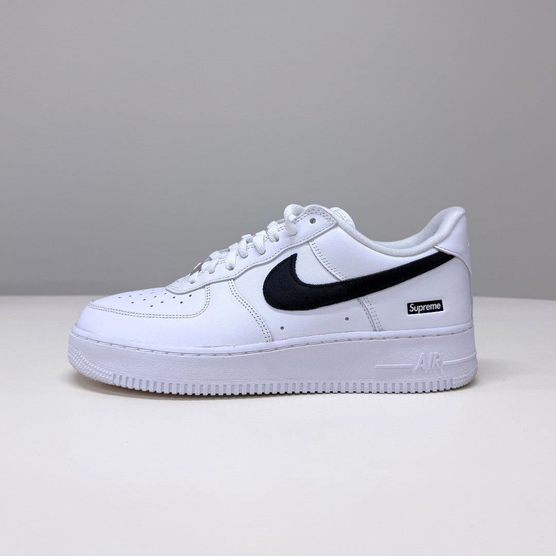Supreme × Nike Air Force 1 Low SP “White” 27.5cm｜OKUBO MEGANE