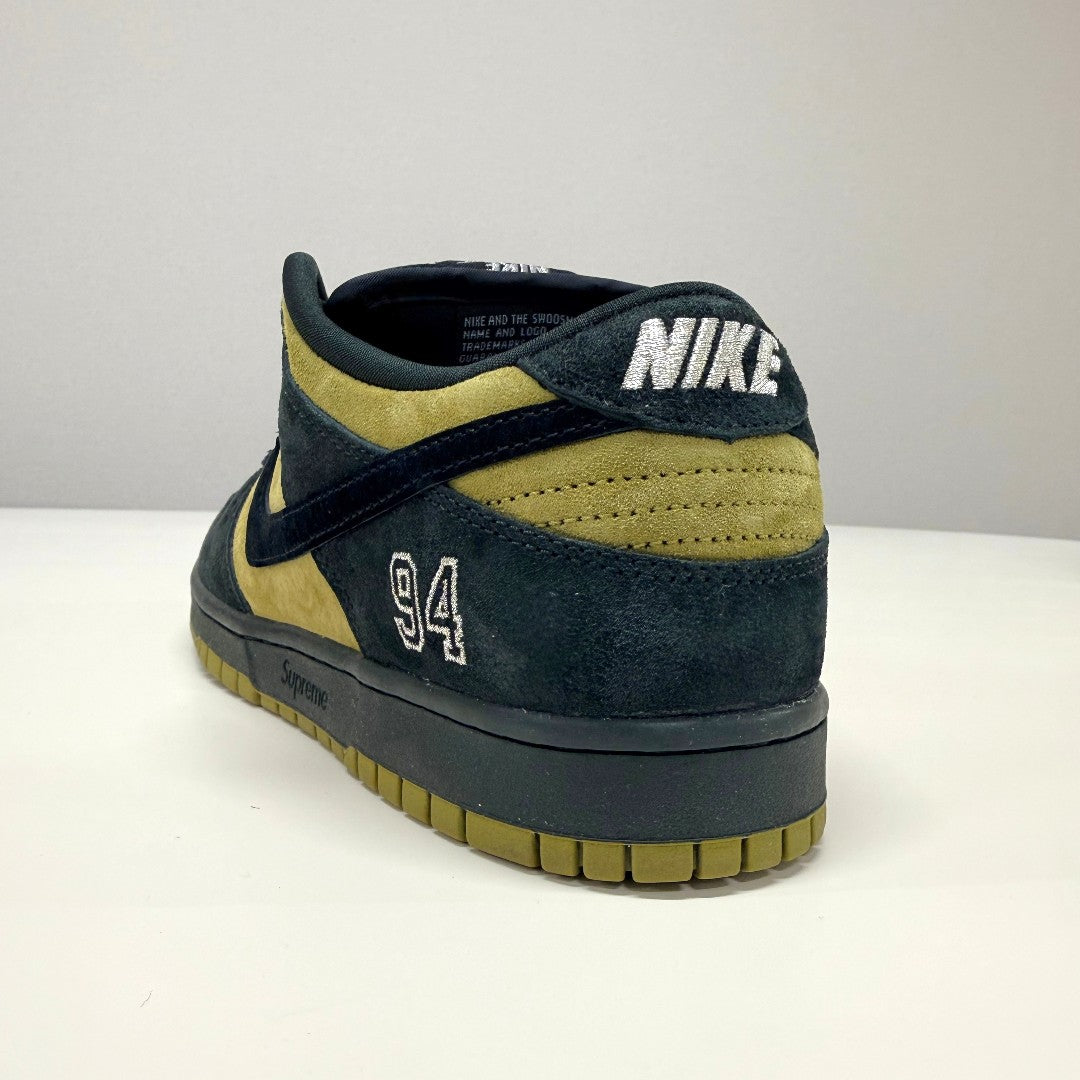 Supreme × Nike SB Dunk Low OG QS “Camper Green” 27.5cm｜OKUBO MEGANE