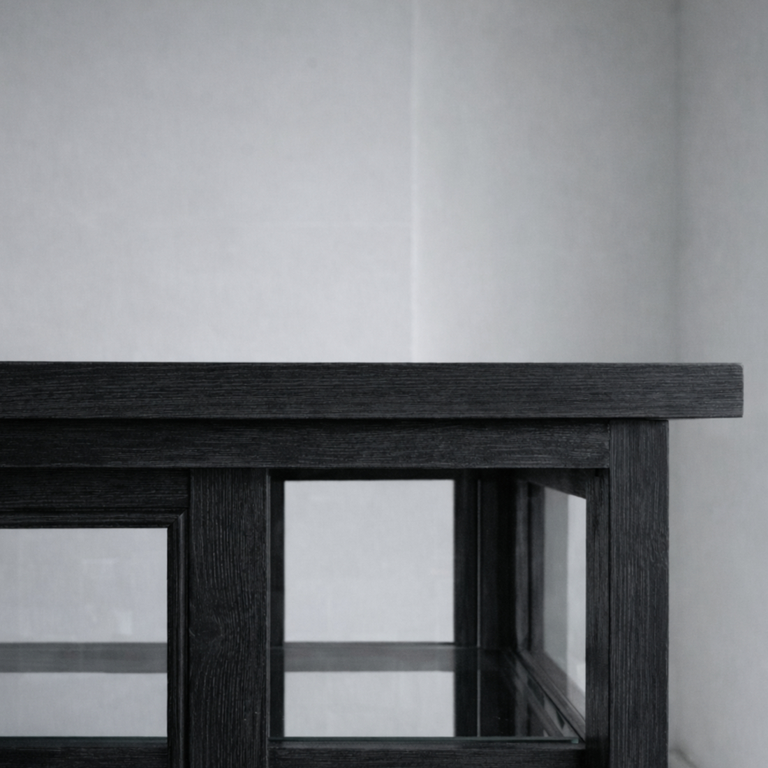 OBSIDIAN GLASS CABINET