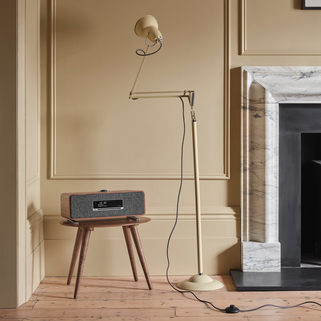 R3S Compact Music System
