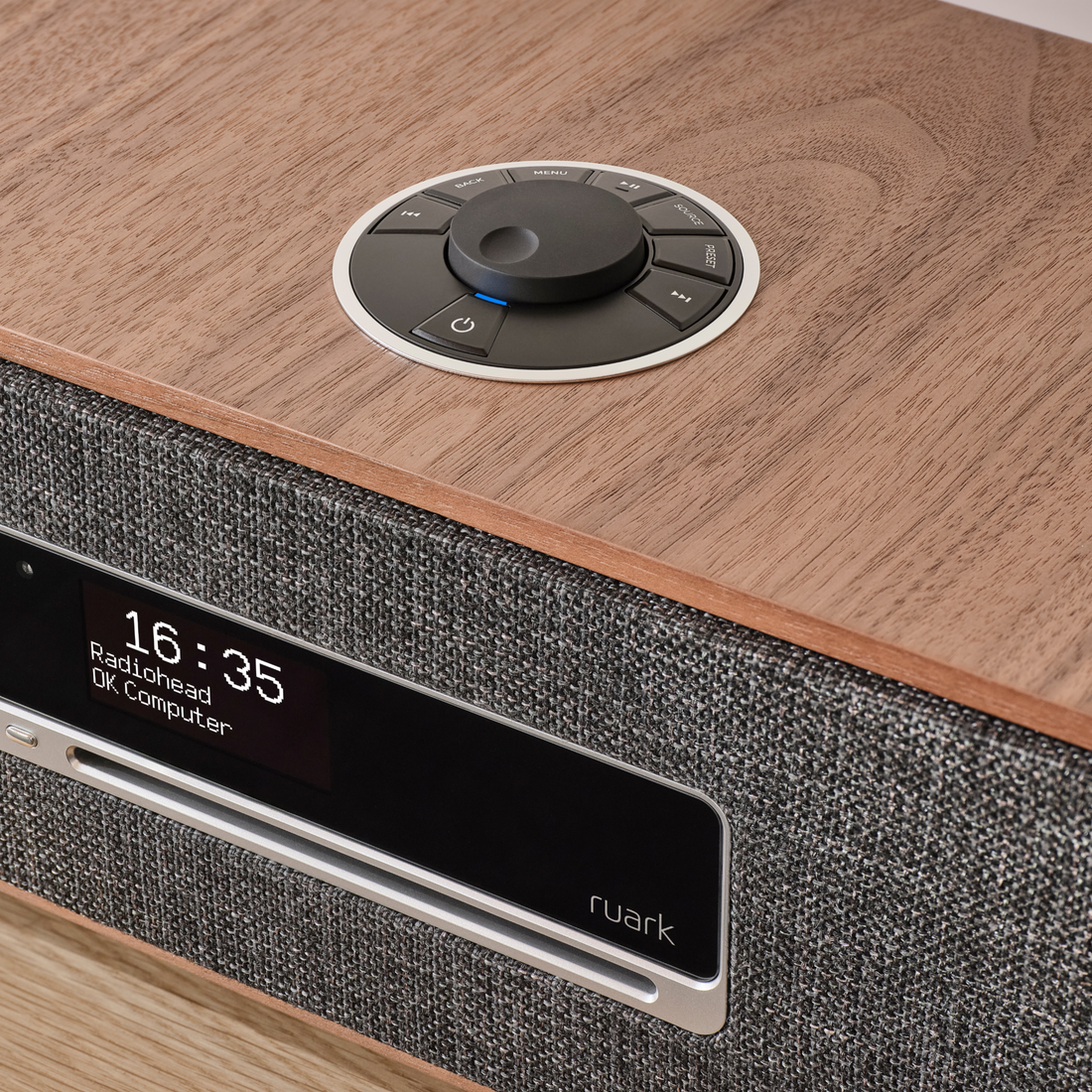 R3S Compact Music System