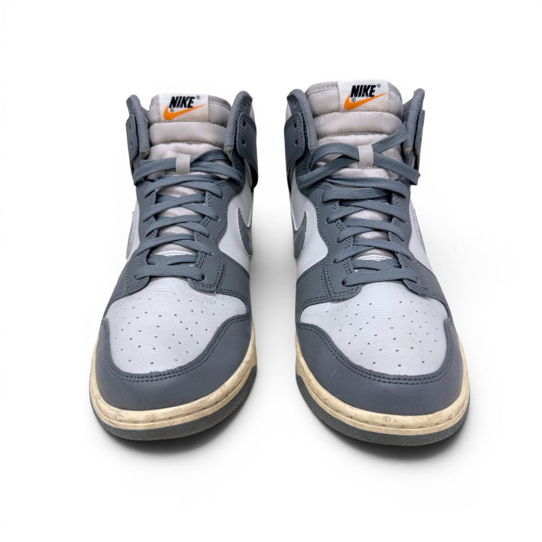 NIKE Dunk High Retro SE Vintage “Light Bone / Tumbled Grey” 28.0cm｜OKUBO MEGANE
