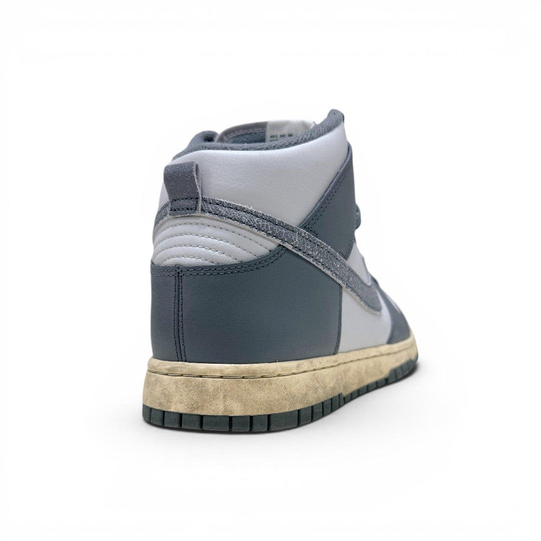 NIKE Dunk High Retro SE Vintage “Light Bone / Tumbled Grey” 28.0cm｜OKUBO MEGANE