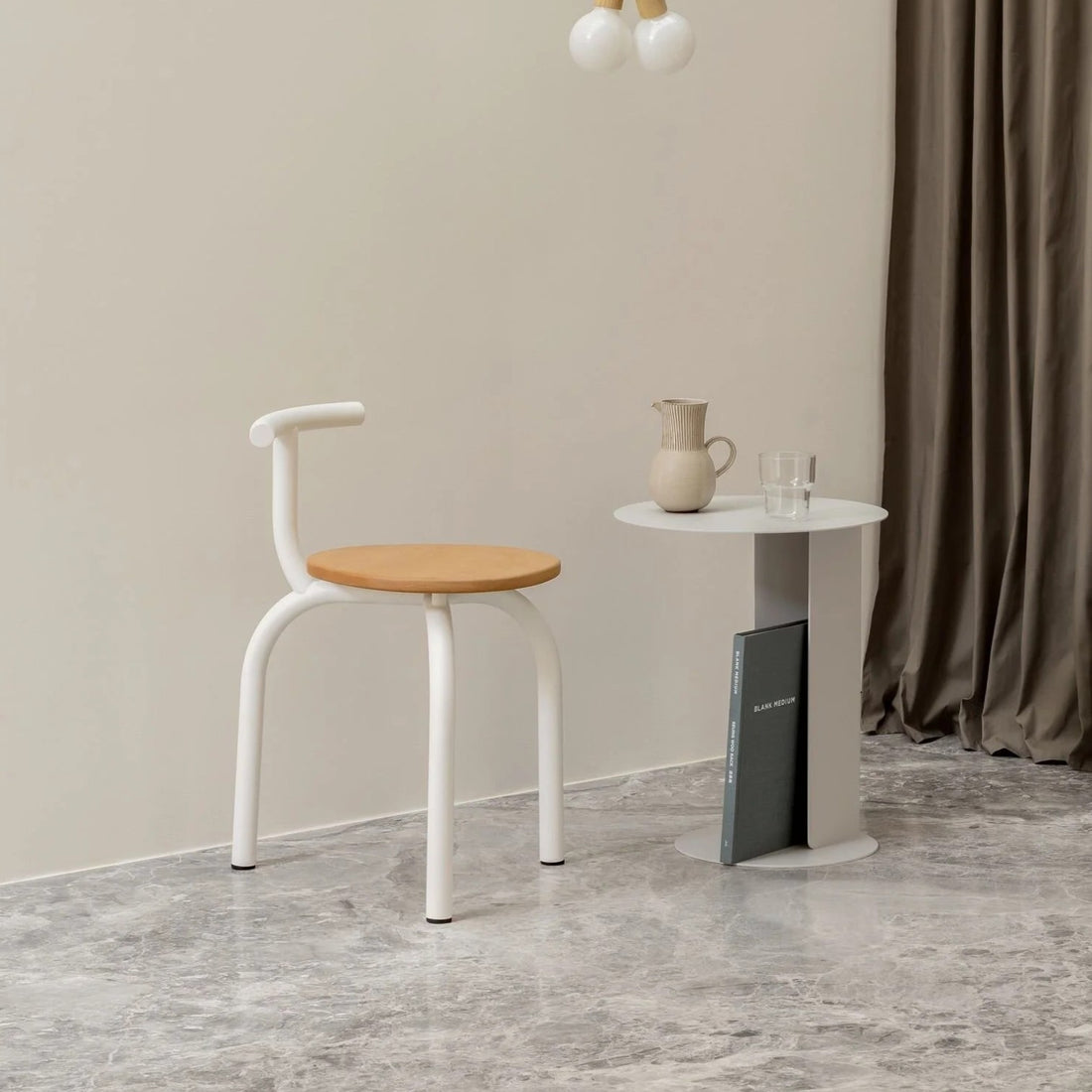 Ogle Chair White　