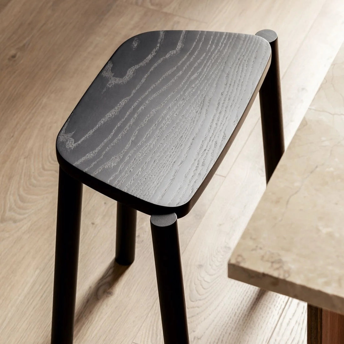 Tars Stool Ash Black