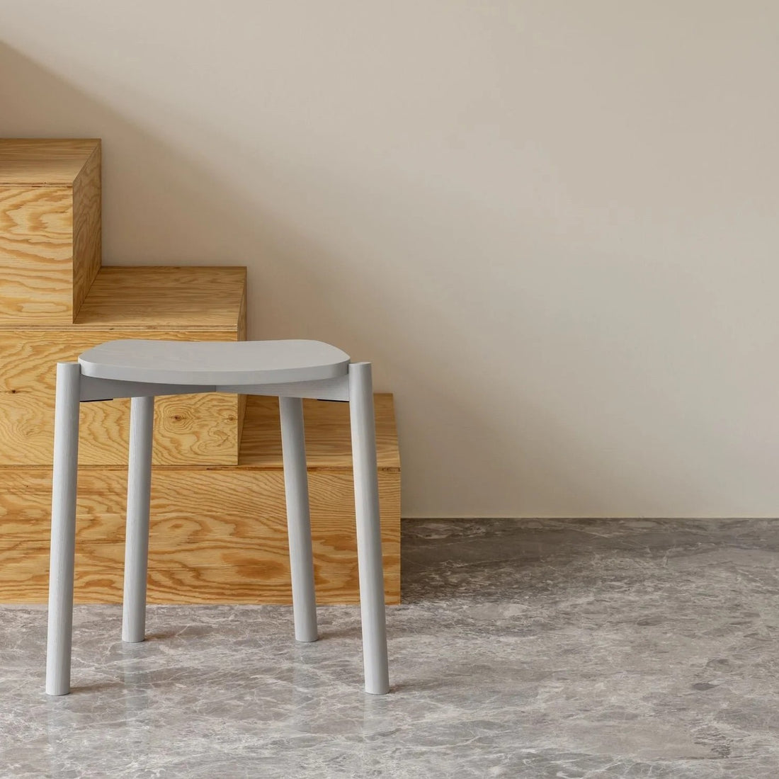 Tars Stool Ash Grey