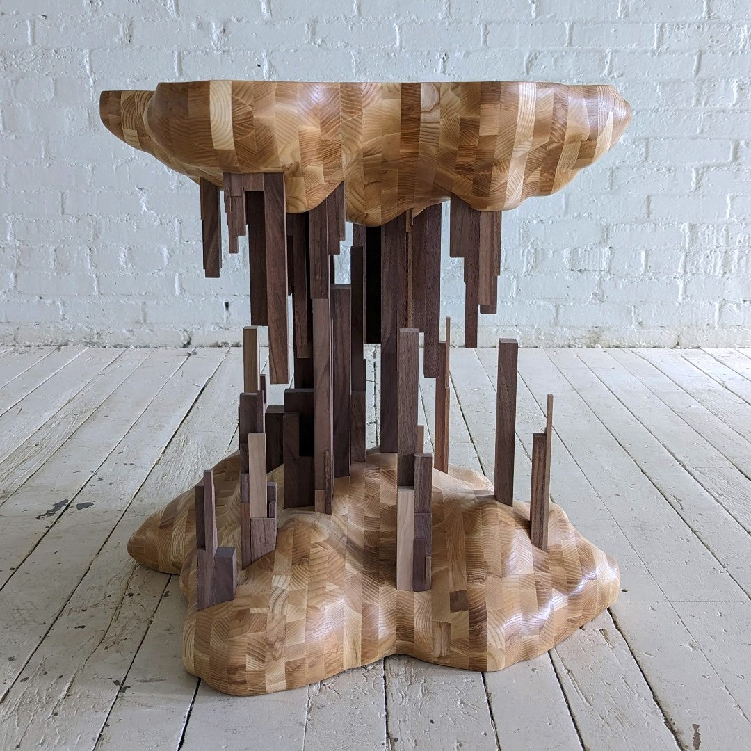 Stelagtable – Sculptural Side Table