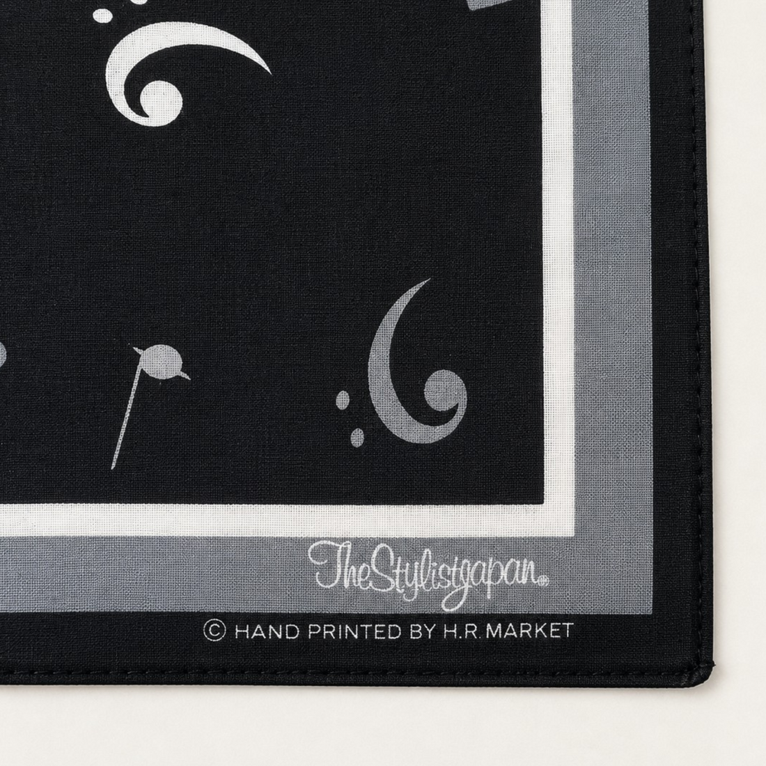 Music Note Bandana Black｜The Stylist Japan