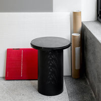 Pedestal Table Black / Marquina