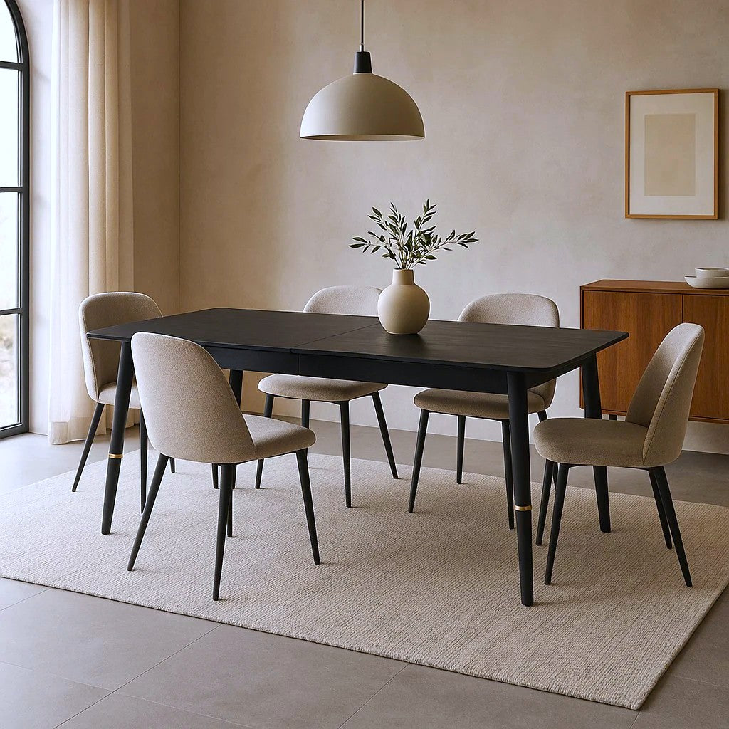 E&C TABLE
