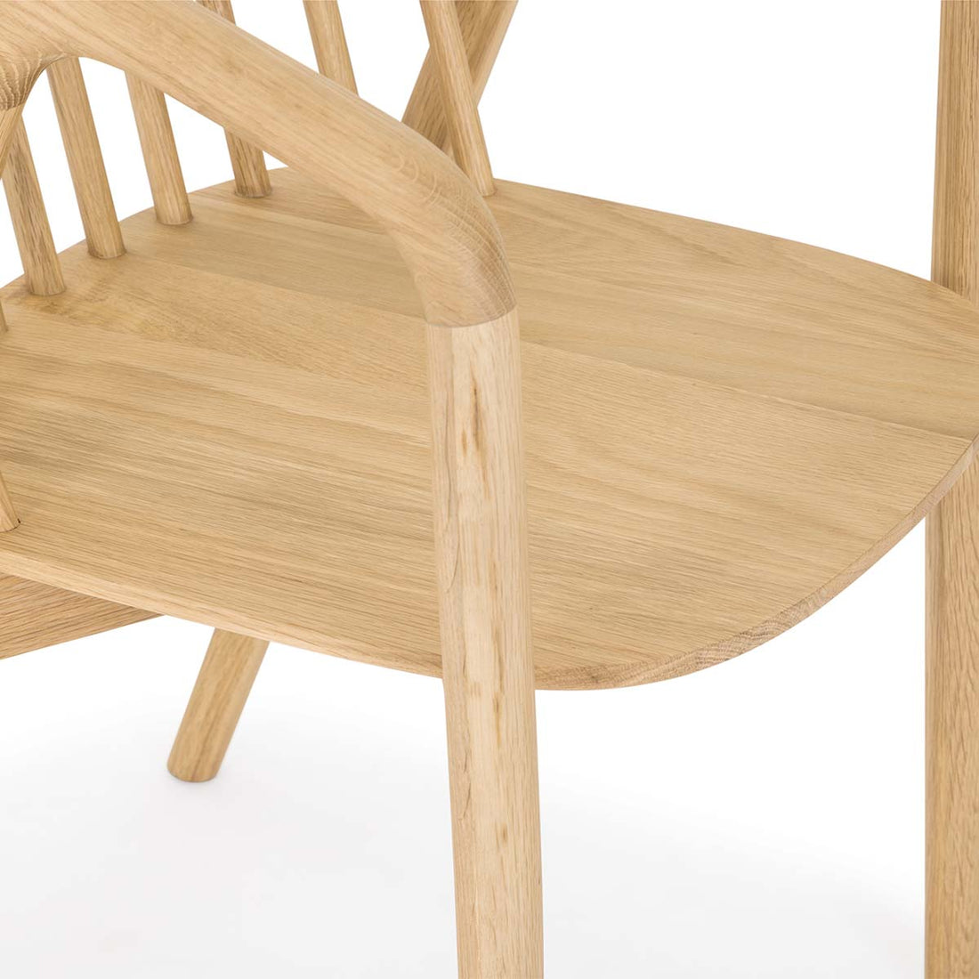 NATURAL WOOD CHAIR